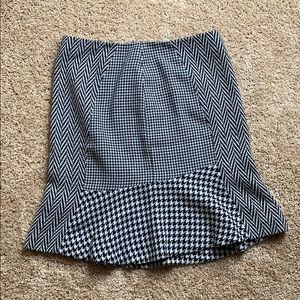 Ann Taylor Fit and Flare Houndstooth Skirt